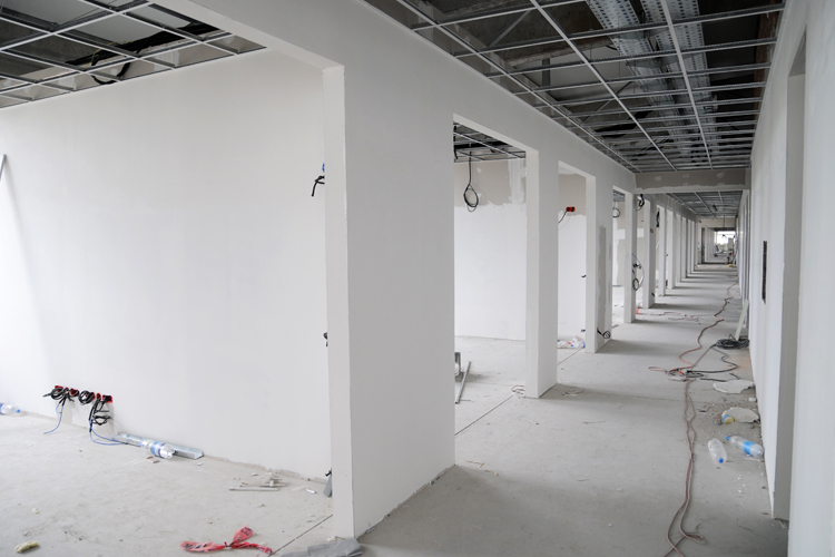 Dry lining